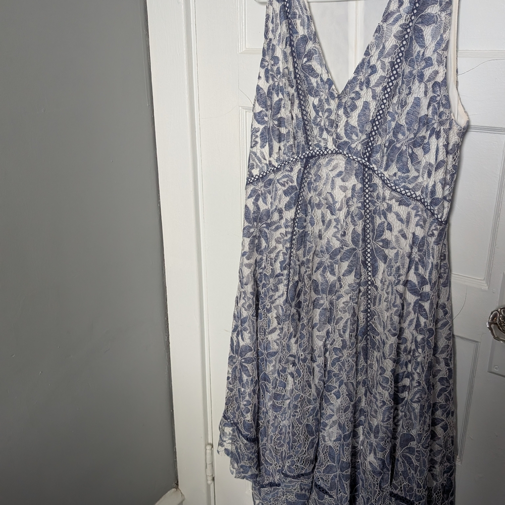 Elegant Blue and White Lace Dress